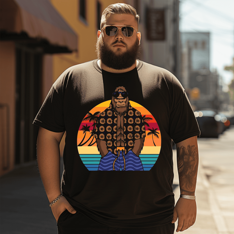 Bigfoot on vacation T-Shirt, Plus Size Oversize T-shirt for Big & Tall Man