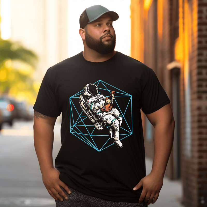 Spaceman Astronaut Men T-Shirt, Plus Size Oversize T-shirt for Big & Tall Man