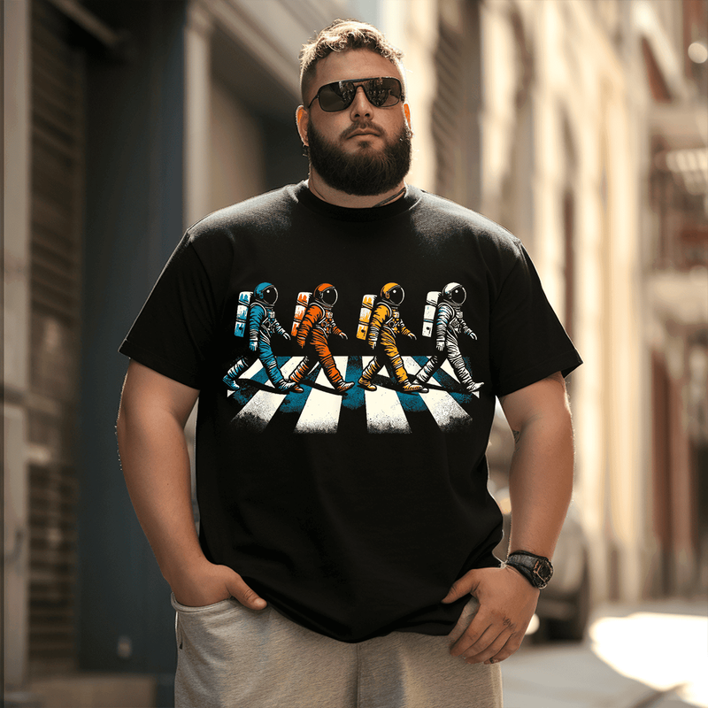 Retro Astronaut Outer Space T-Shirt, Plus Size Oversize T-shirt for Big & Tall Man