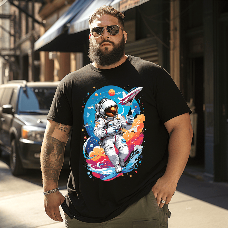 Astronaut making paper airplanes T-Shirt, Plus Size Oversize T-shirt for Big & Tall Man