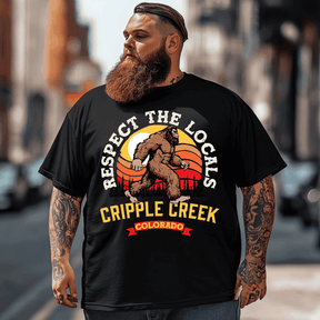 Retro Bigfoot Men T-Shirt, Plus Size Oversize T-shirt for Big & Tall Man