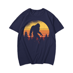 Retro Bigfoot Believer Silhouette Sasquatch Hide And Seek T-Shirt, Plus Size Oversize T-shirt for Big & Tall Man