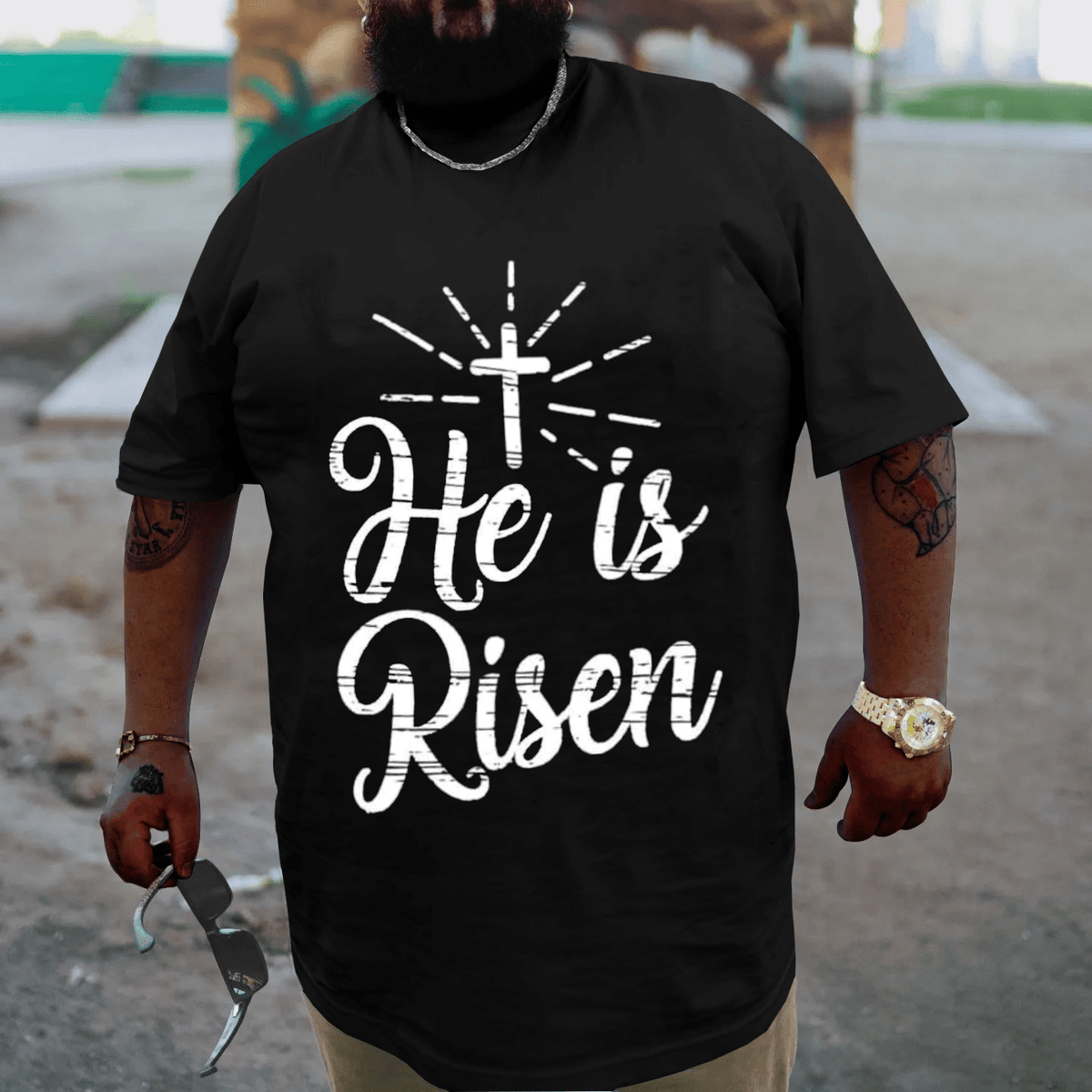 He is Risen Plus Size T-shirt