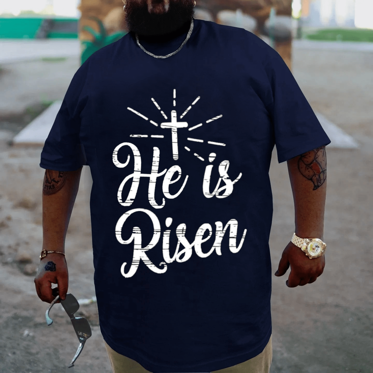 He is Risen Plus Size T-shirt